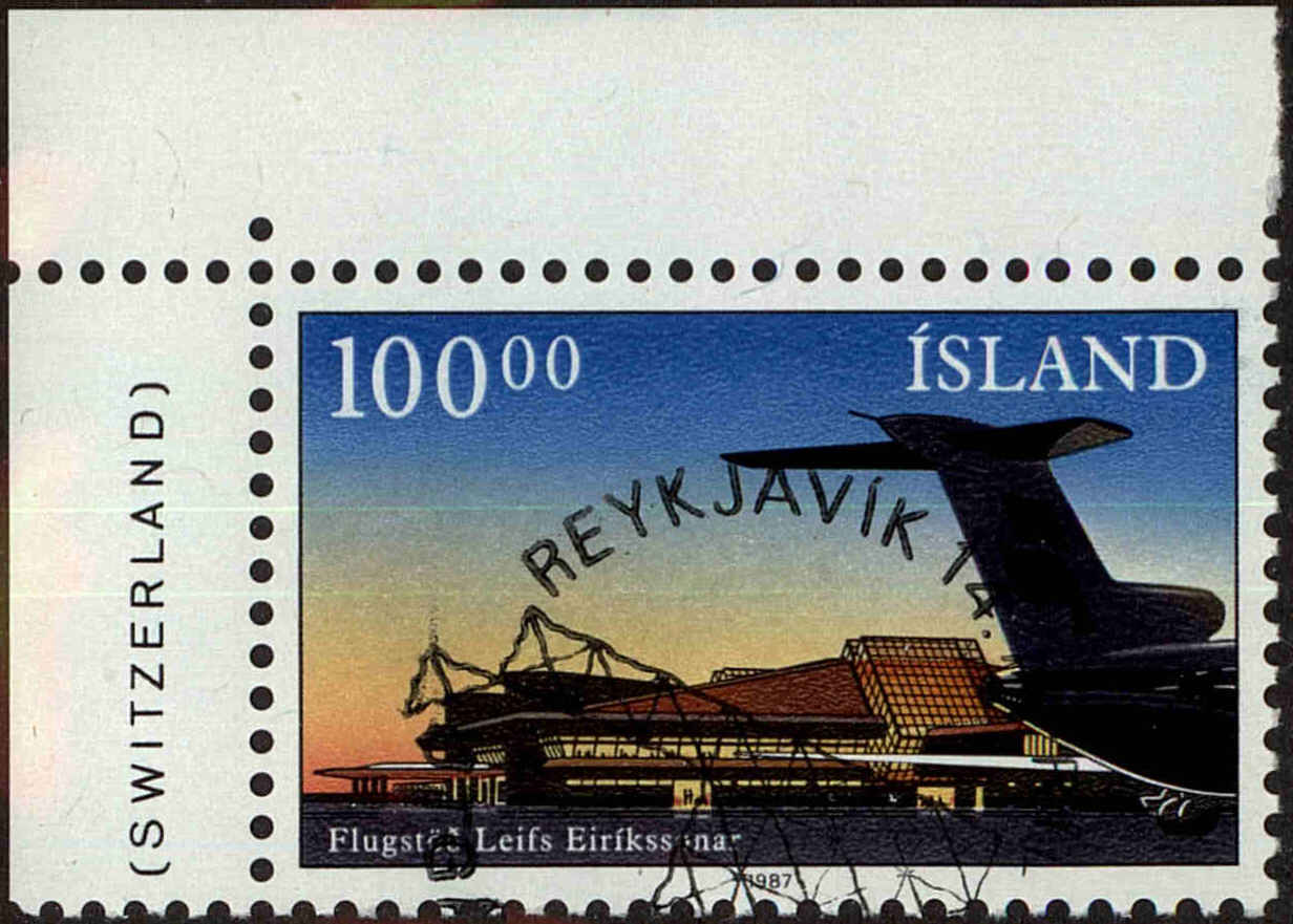 Front view of Iceland 638 collectors stamp