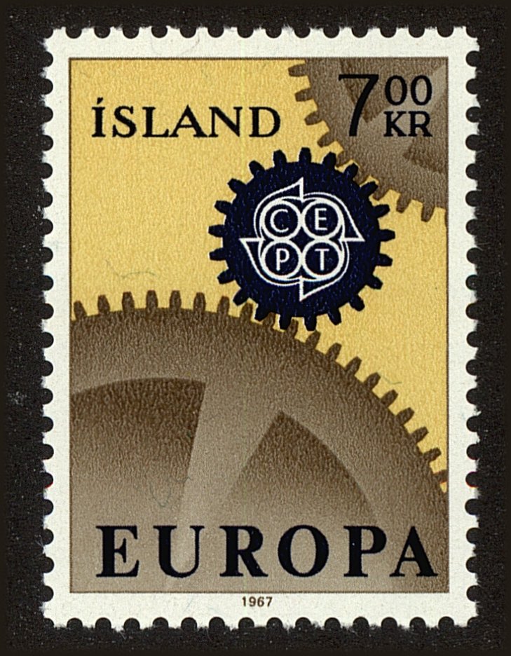 Front view of Iceland 389 collectors stamp