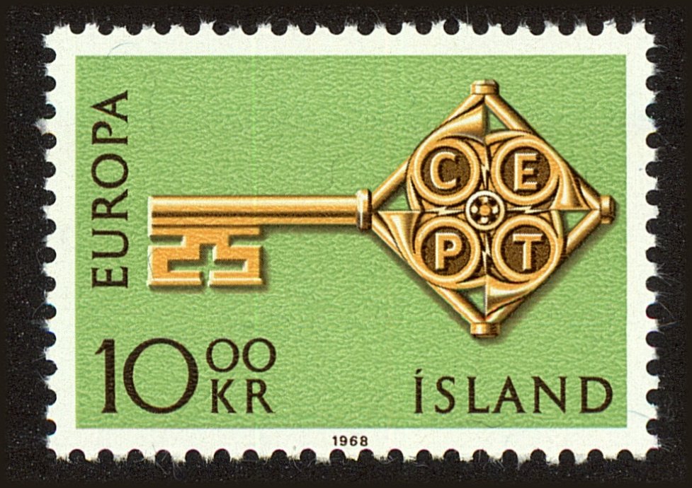 Front view of Iceland 396 collectors stamp