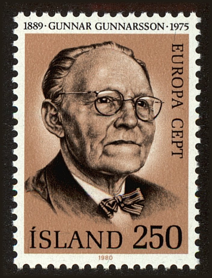 Front view of Iceland 529 collectors stamp
