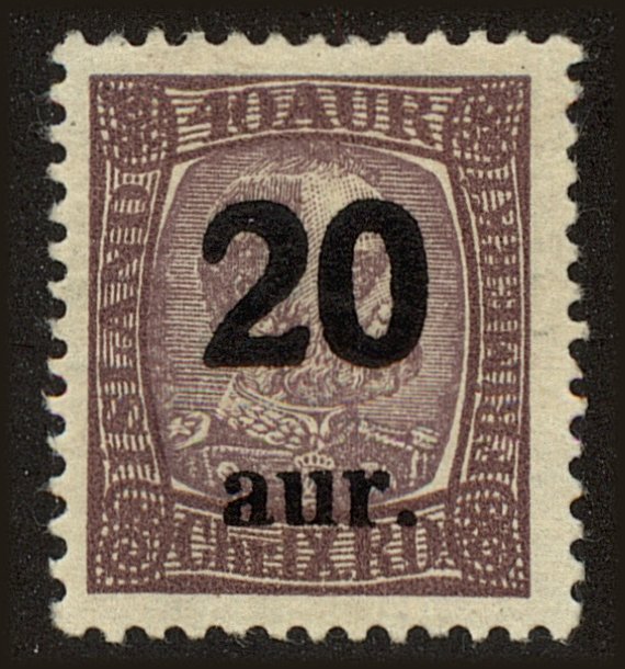 Front view of Iceland 134 collectors stamp