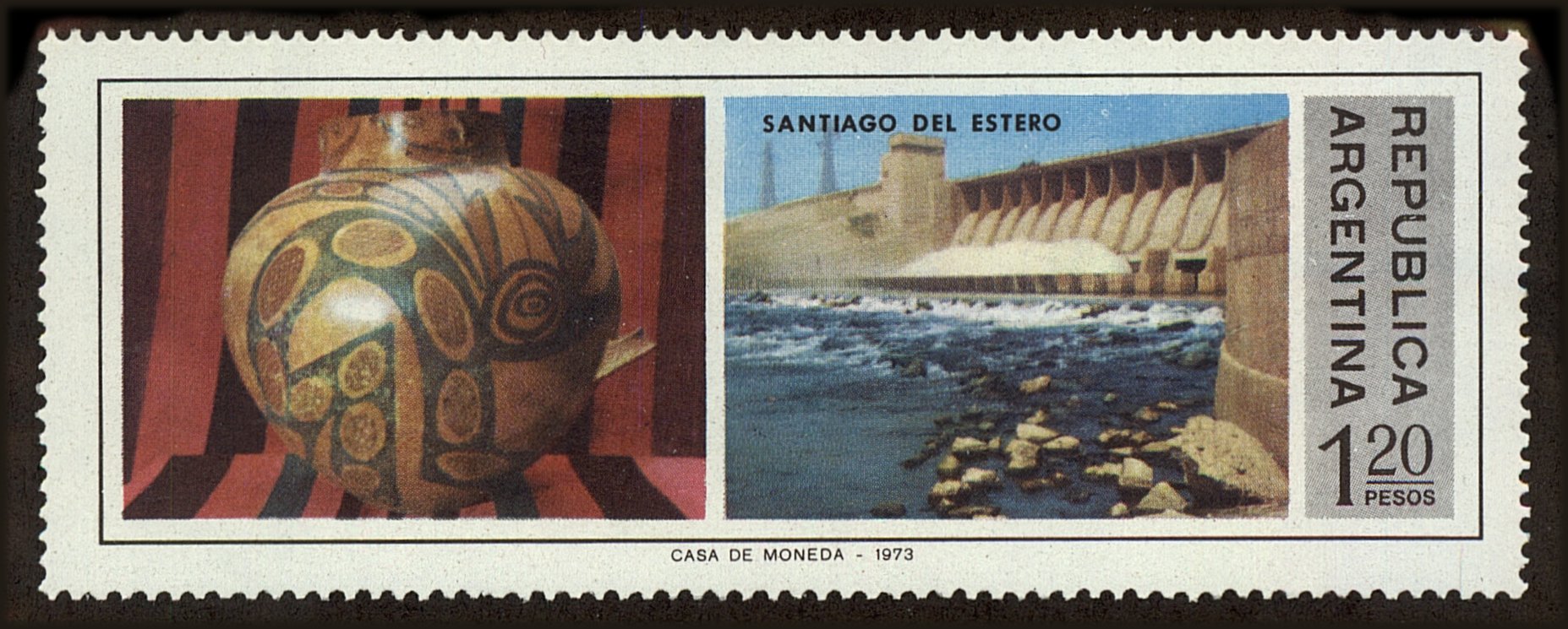 Front view of Argentina 1061 collectors stamp