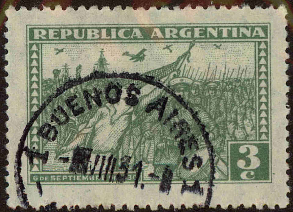 Front view of Argentina 395 collectors stamp