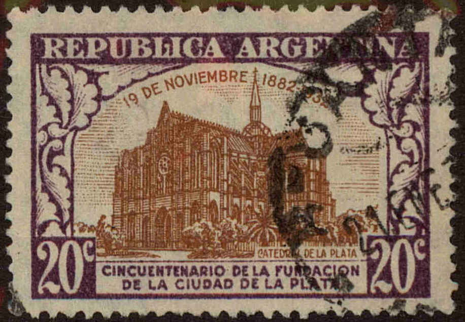Front view of Argentina 412 collectors stamp
