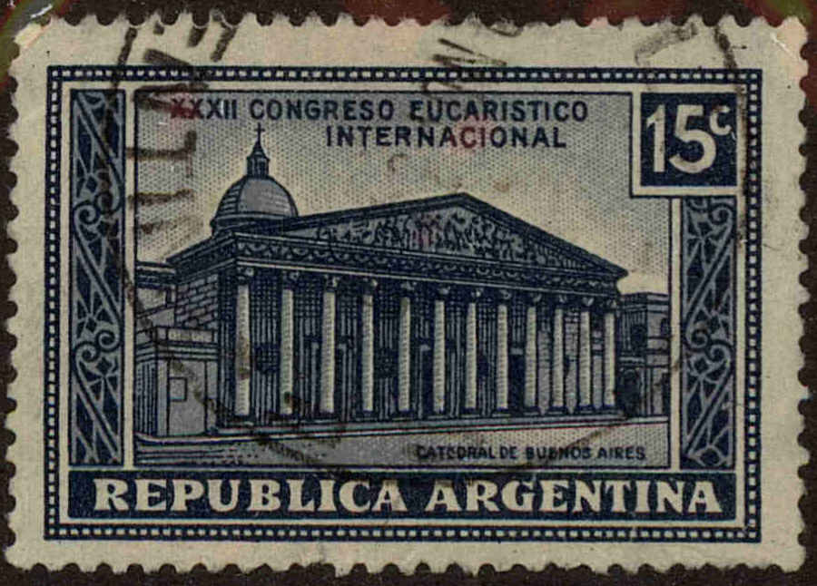 Front view of Argentina 415 collectors stamp