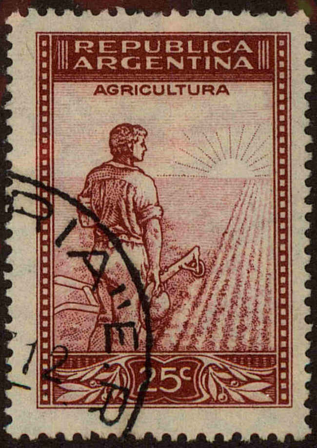 Front view of Argentina 441 collectors stamp