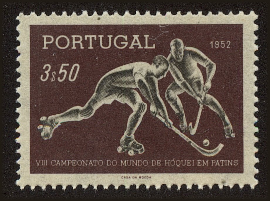 Front view of Portugal 749 collectors stamp