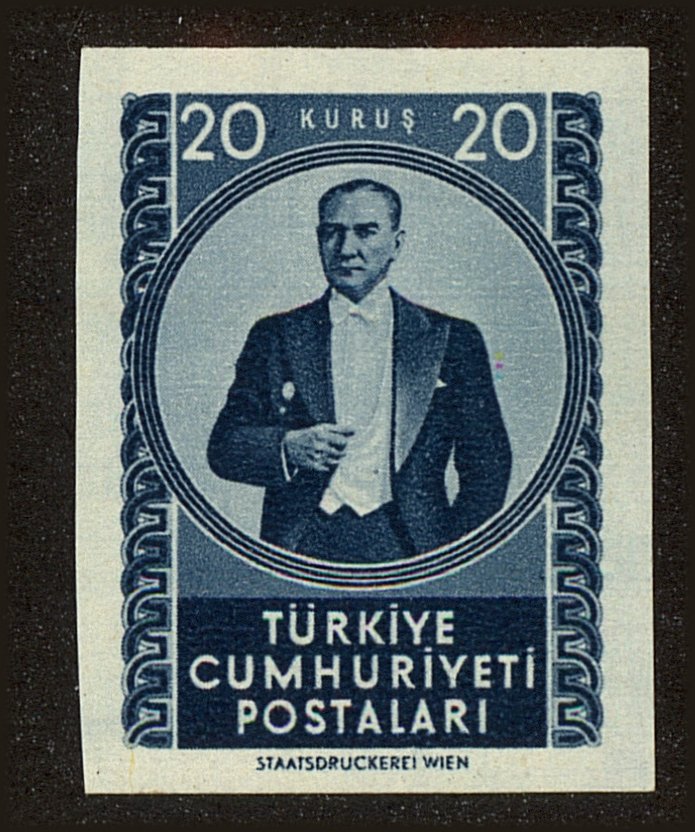 Front view of Turkey 1067 collectors stamp