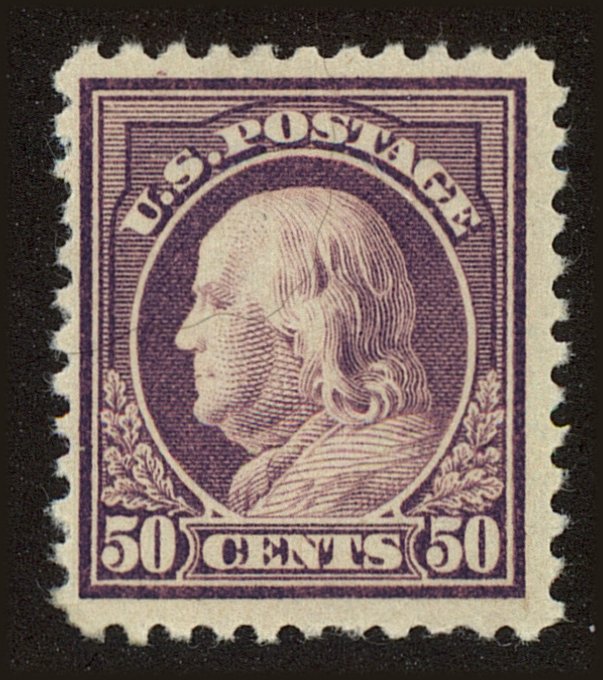 Front view of United States 517 collectors stamp