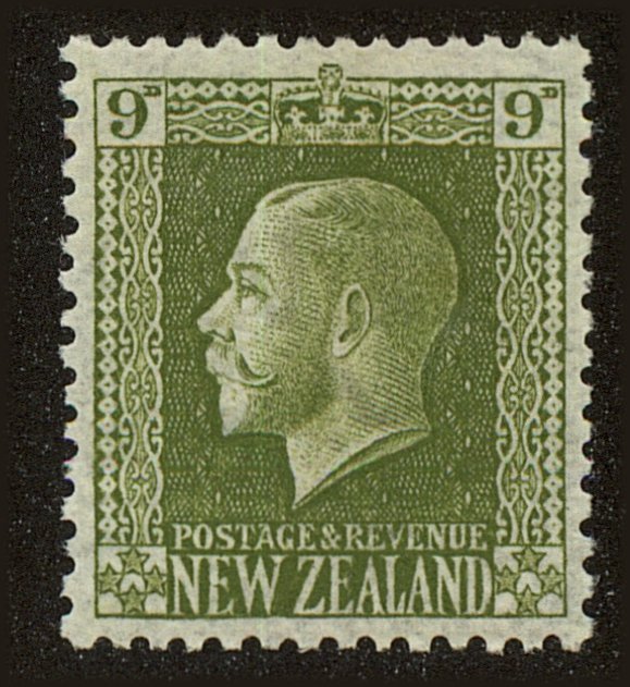 Front view of New Zealand 158 collectors stamp