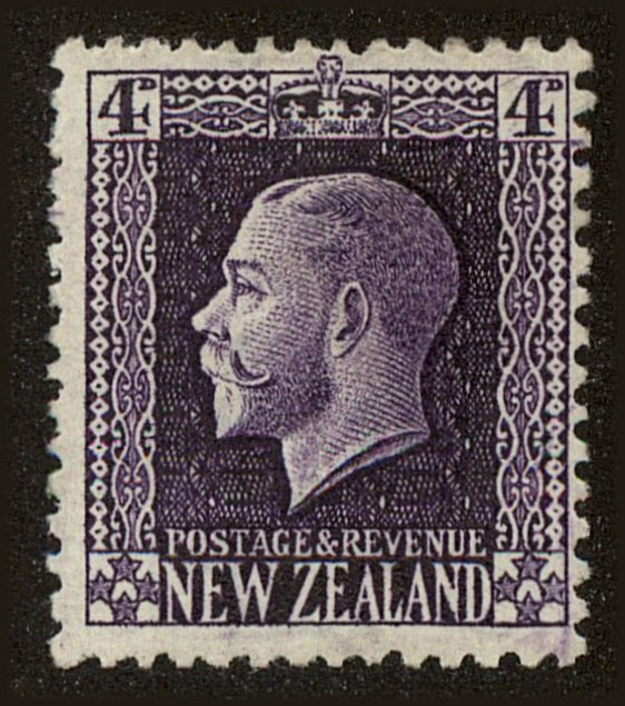 Front view of New Zealand 151 collectors stamp