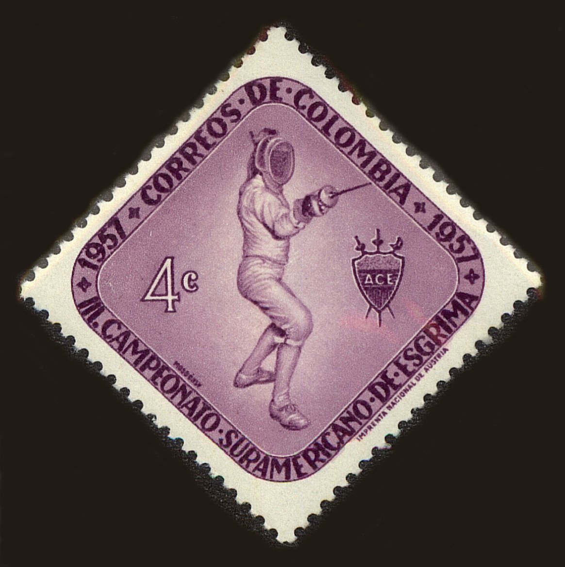 Front view of Colombia 679 collectors stamp