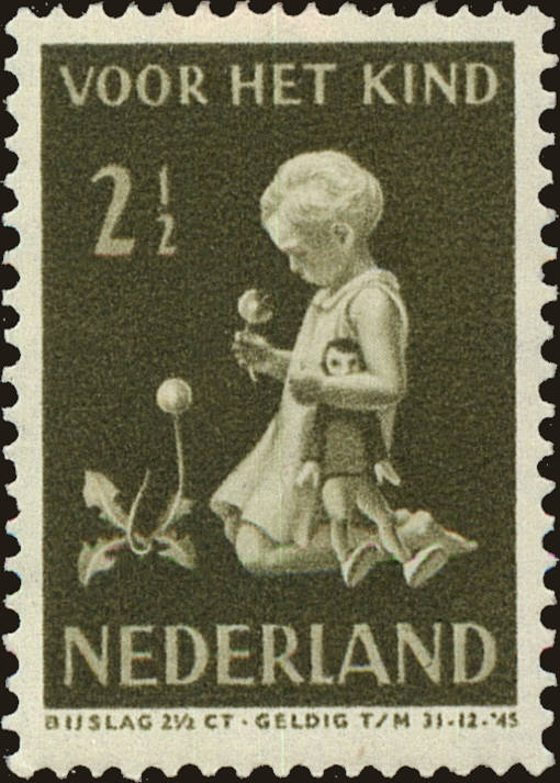 Front view of Netherlands B119 collectors stamp