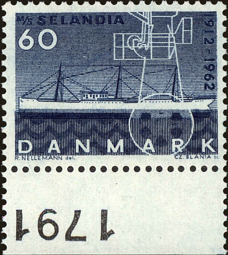 Front view of Denmark 403 collectors stamp