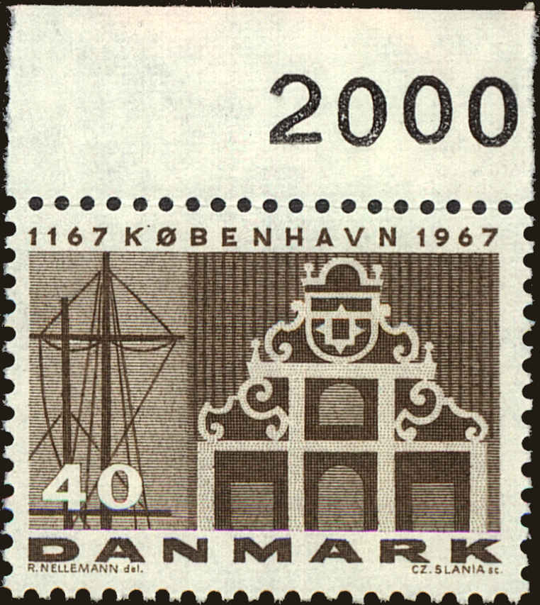 Front view of Denmark 433 collectors stamp