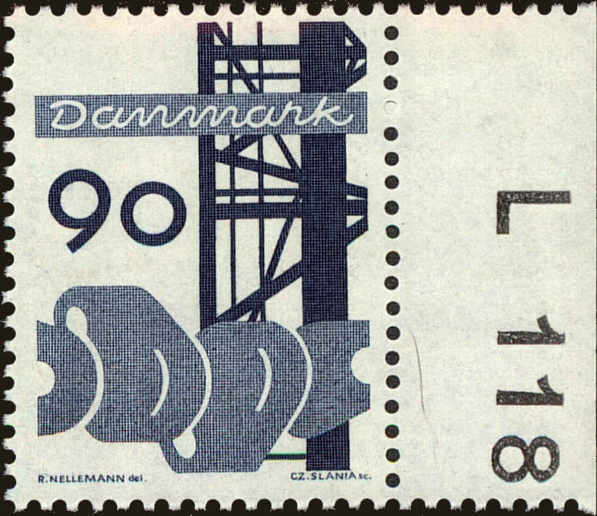 Front view of Denmark 452 collectors stamp
