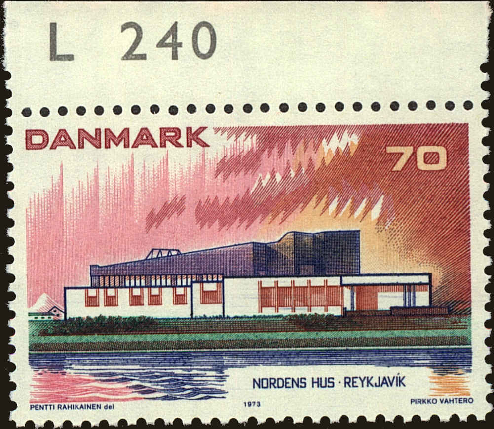 Front view of Denmark 522 collectors stamp