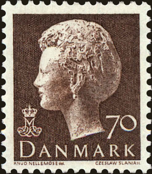 Front view of Denmark 535 collectors stamp