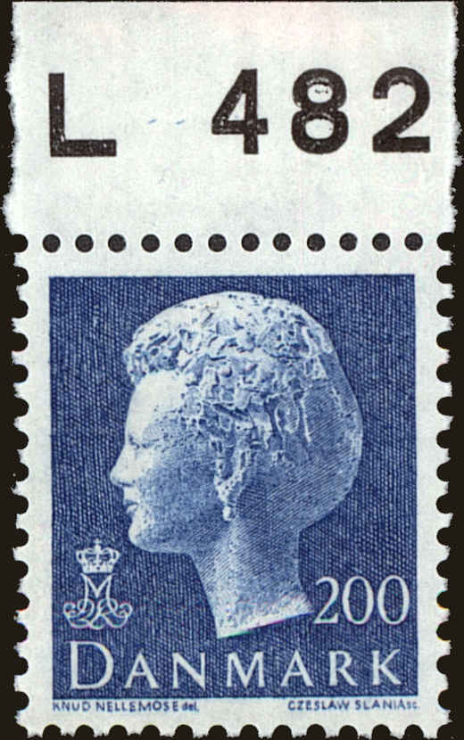 Front view of Denmark 551 collectors stamp