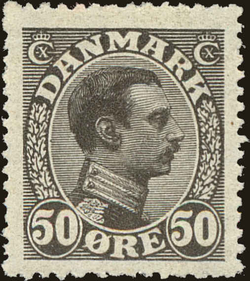 Front view of Denmark 122a collectors stamp