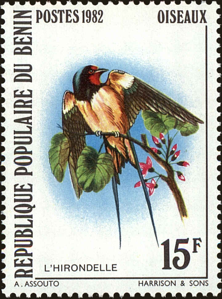 Front view of Benin 527 collectors stamp