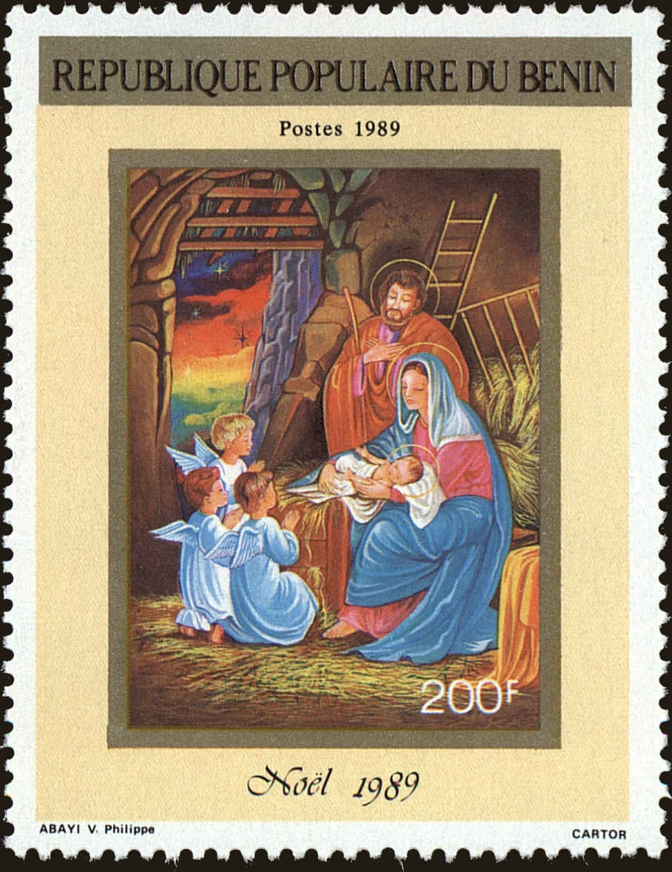 Front view of Benin 667 collectors stamp