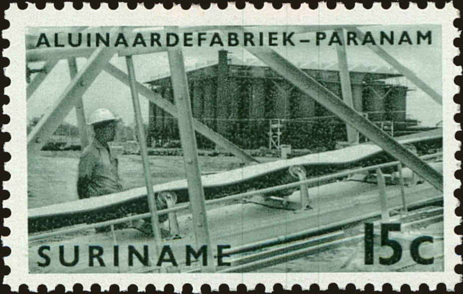 Front view of Surinam 320 collectors stamp