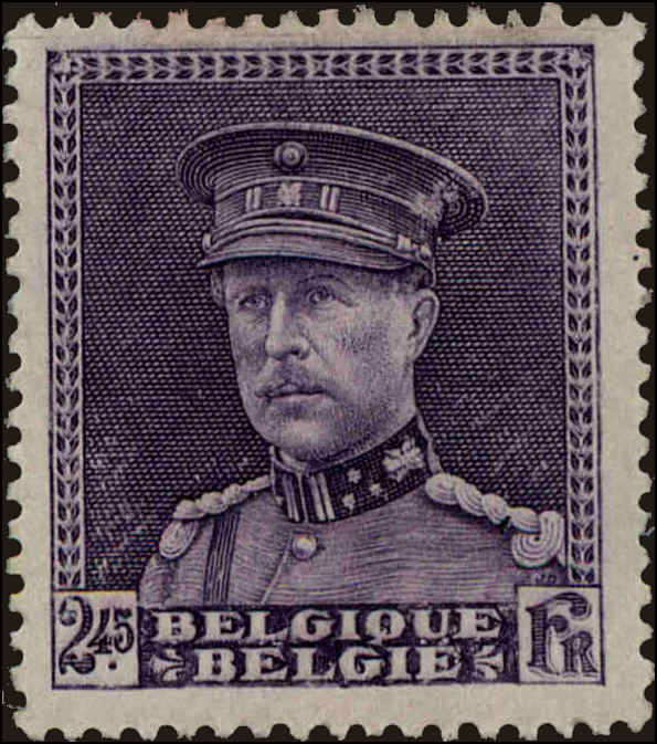Front view of Belgium 233 collectors stamp