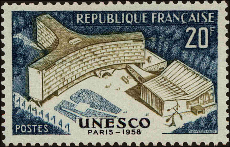 Front view of France 893 collectors stamp