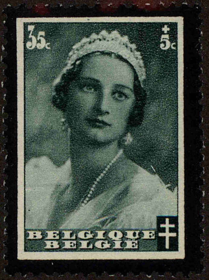 Front view of Belgium B172 collectors stamp