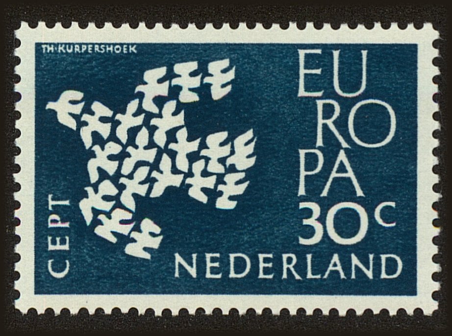 Front view of Netherlands 388 collectors stamp