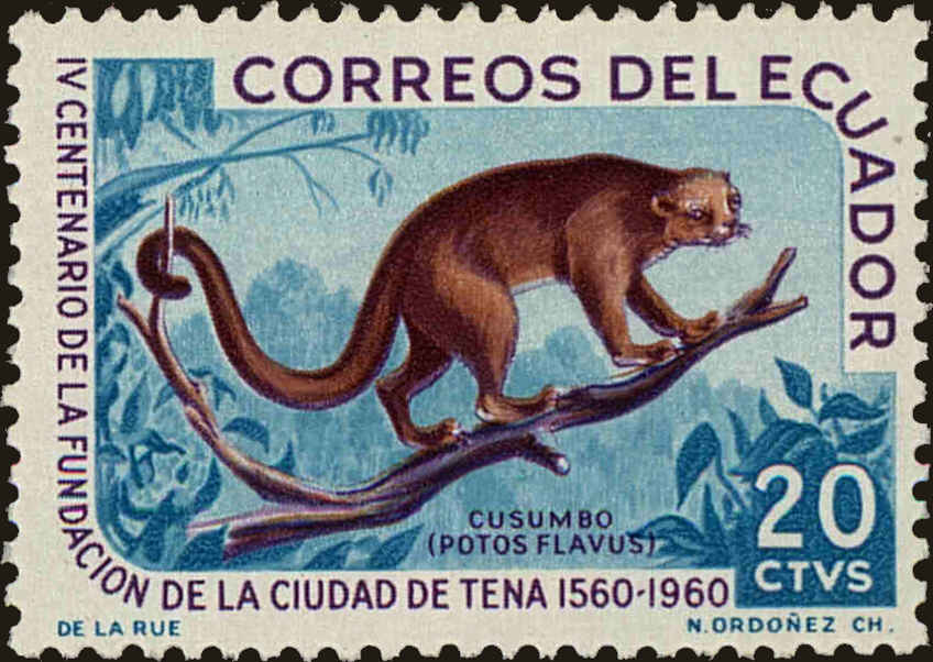 Front view of Ecuador 677 collectors stamp