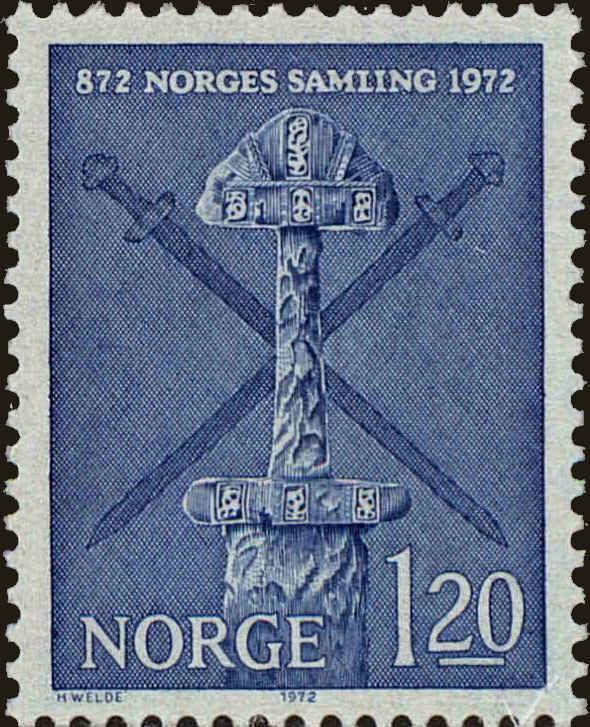 Front view of Norway 589 collectors stamp