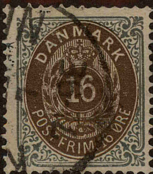 Front view of Denmark 30b collectors stamp