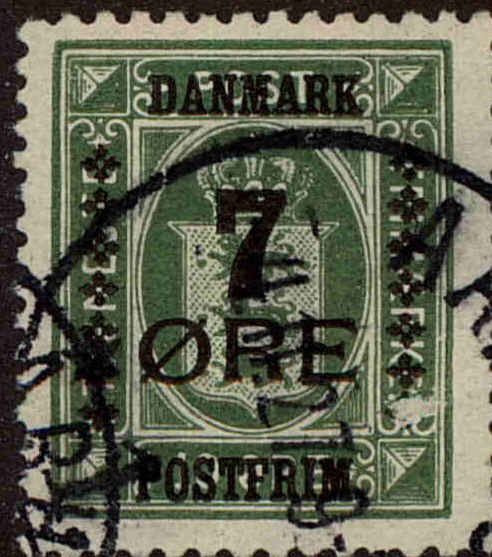 Front view of Denmark 189 collectors stamp