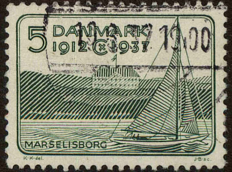 Front view of Denmark 258 collectors stamp