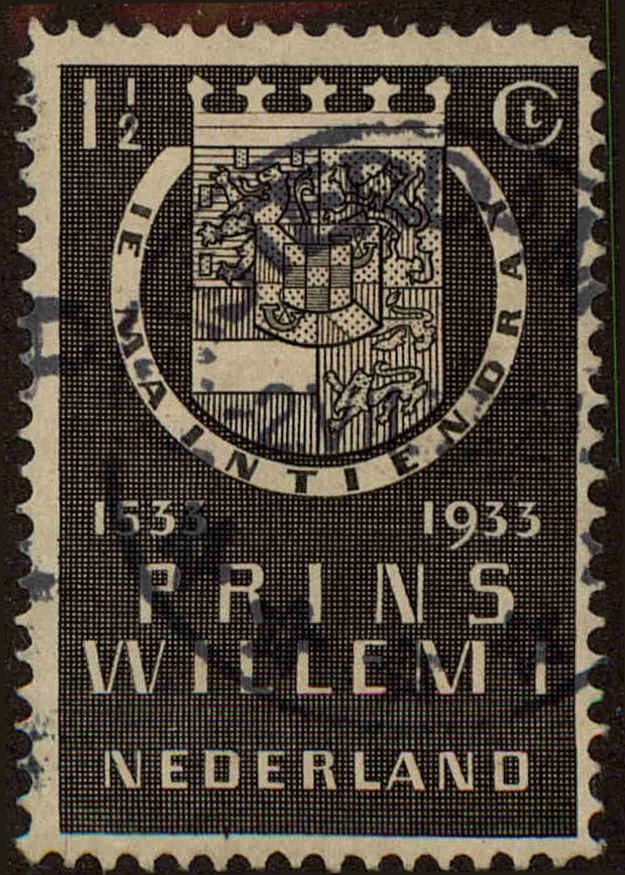 Front view of Netherlands 196 collectors stamp