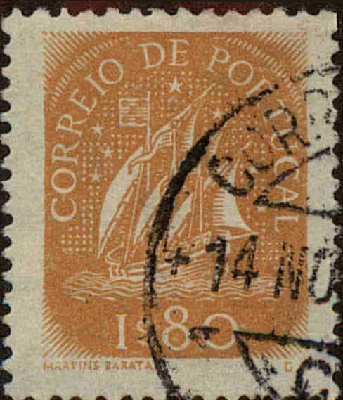 Front view of Portugal 706 collectors stamp
