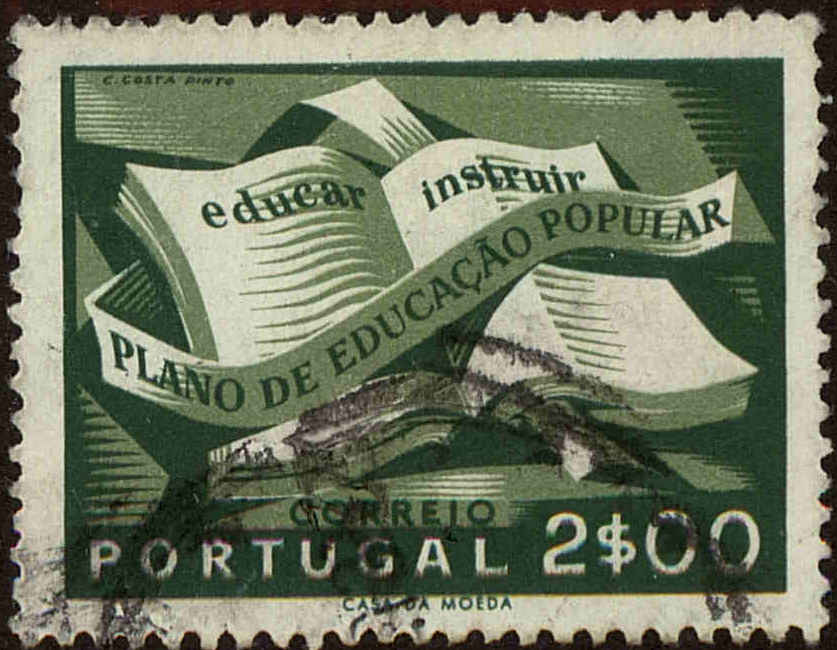 Front view of Portugal 796 collectors stamp