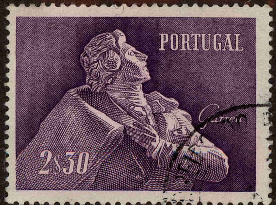 Front view of Portugal 825 collectors stamp