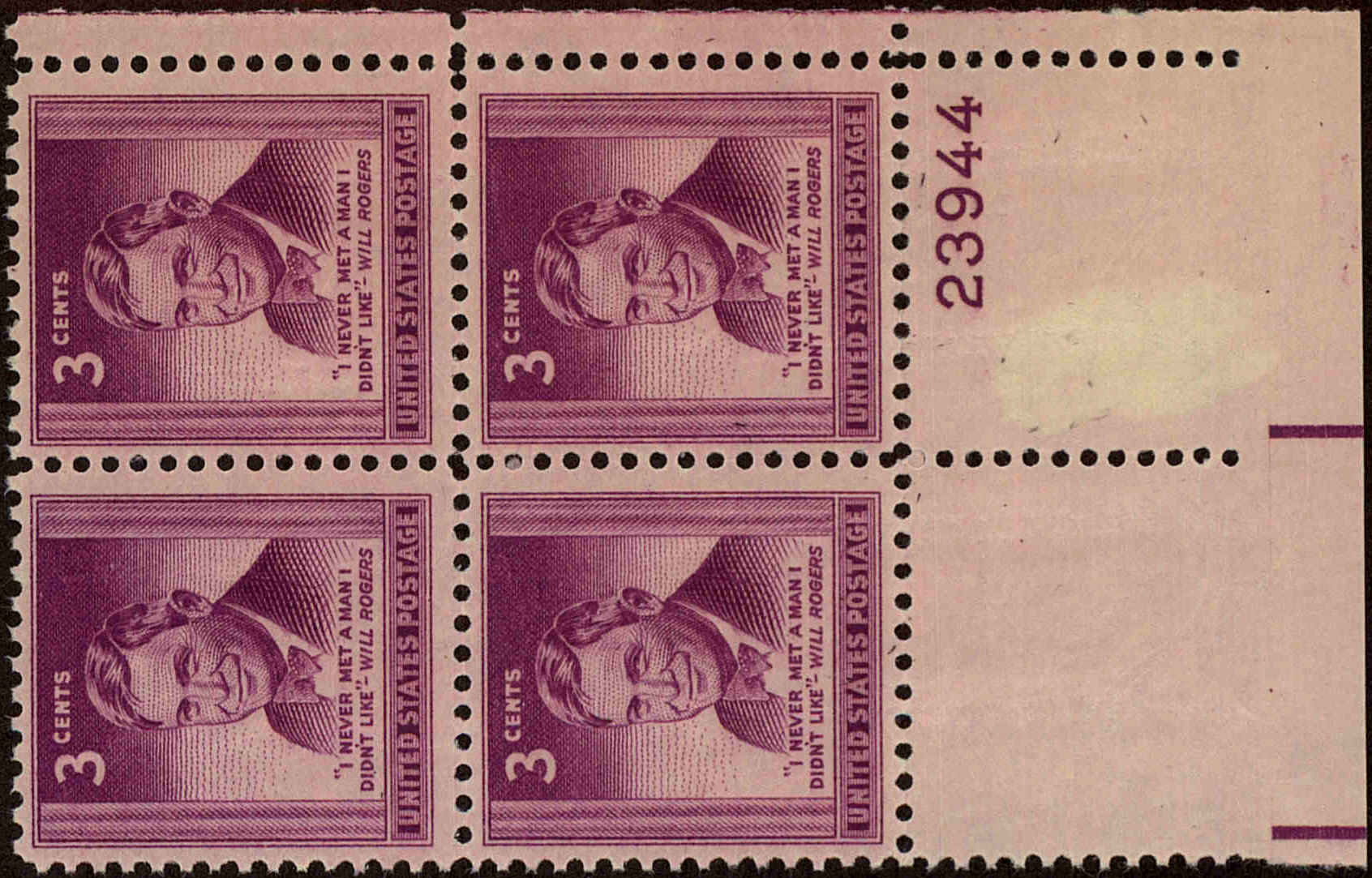 Front view of United States 975 collectors stamp