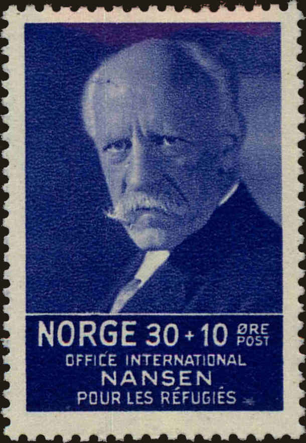 Front view of Norway B8 collectors stamp