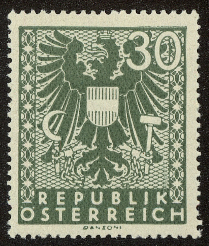 Front view of Austria 444 collectors stamp