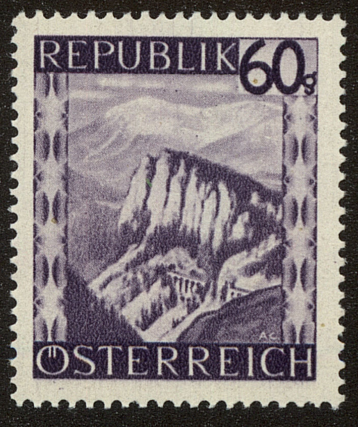 Front view of Austria 474 collectors stamp