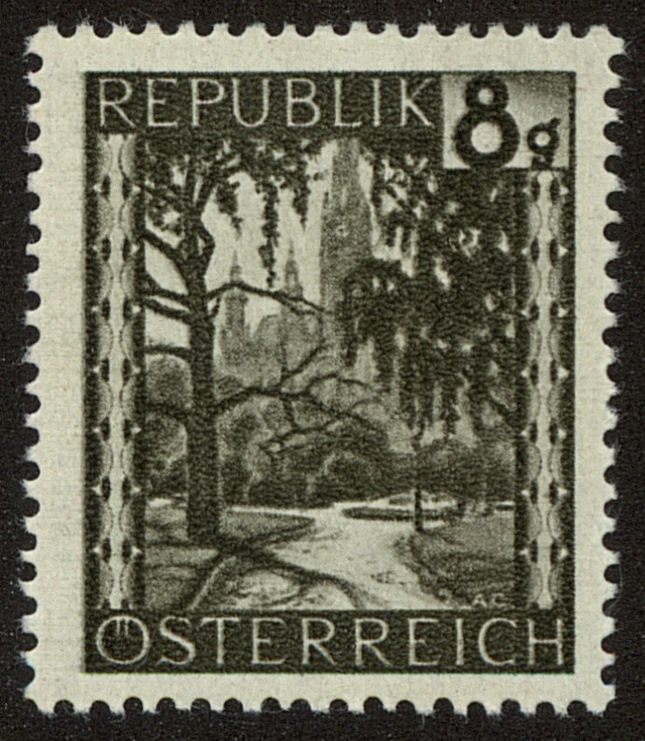 Front view of Austria 484 collectors stamp