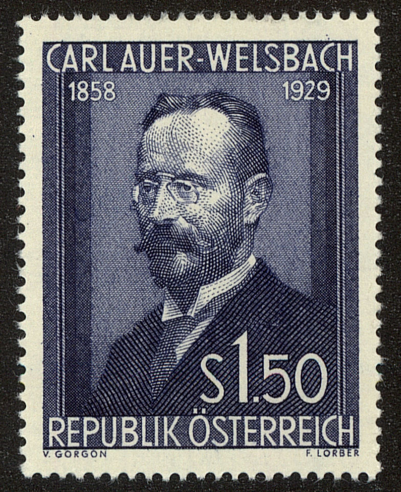 Front view of Austria 595 collectors stamp
