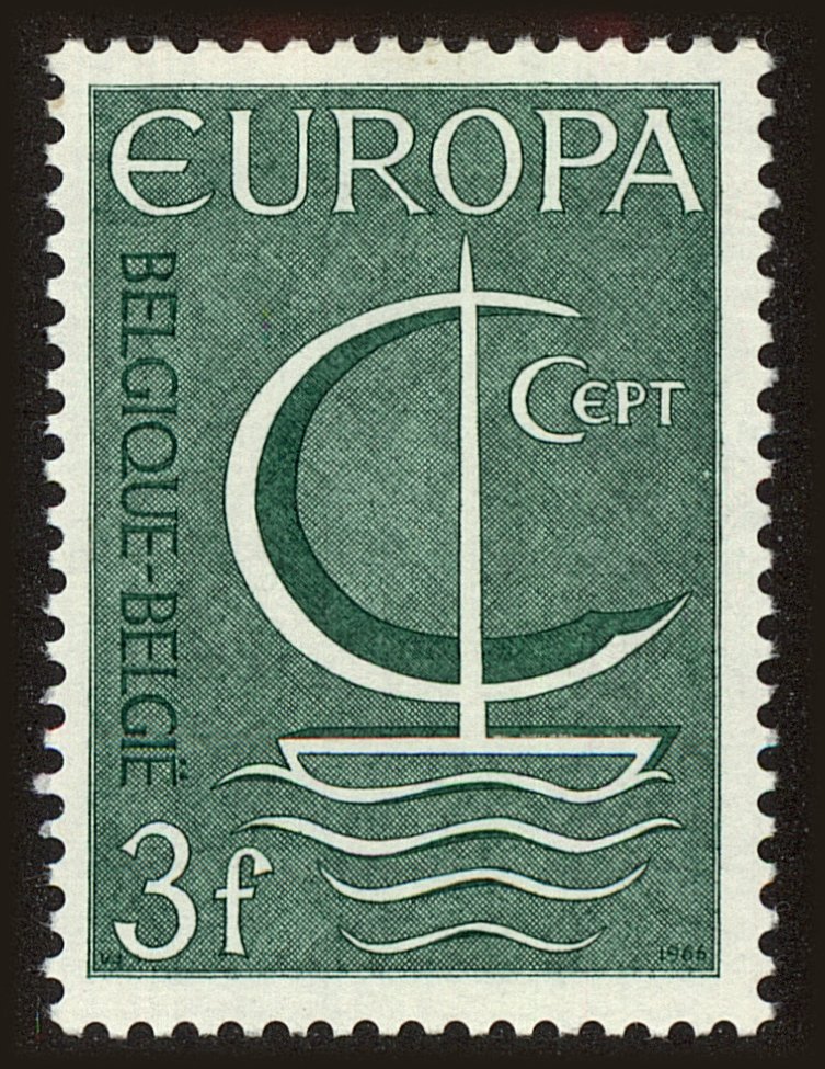Front view of Belgium 675 collectors stamp