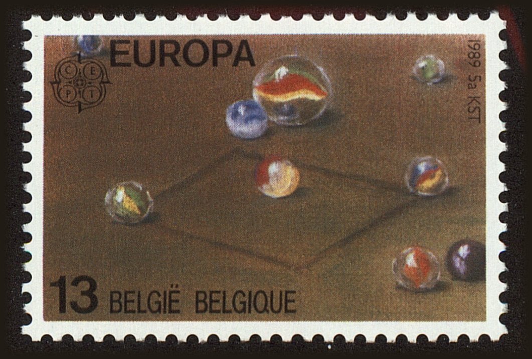 Front view of Belgium 1312 collectors stamp