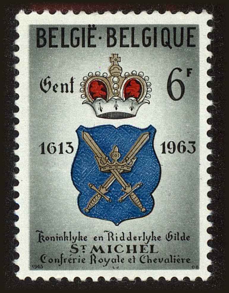 Front view of Belgium 590 collectors stamp