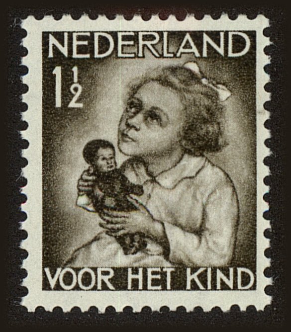 Front view of Netherlands B73 collectors stamp